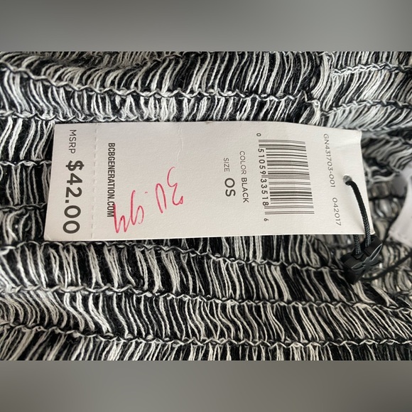 NWT BCBG Generation Poncho - Picture 4 of 4